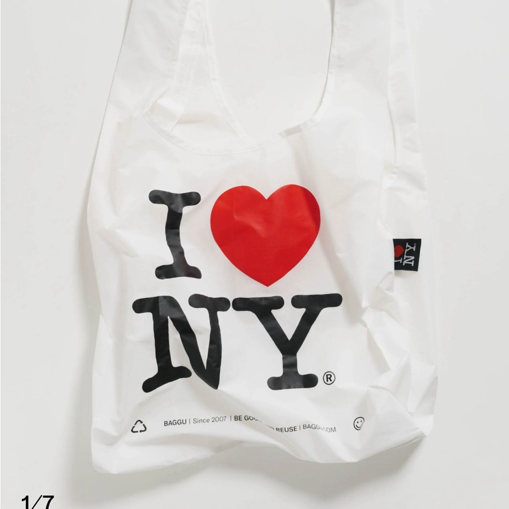 BAGGU I ❤️ NY Reusable Totes in Black and Pink 🩷🖤 Set of 2!